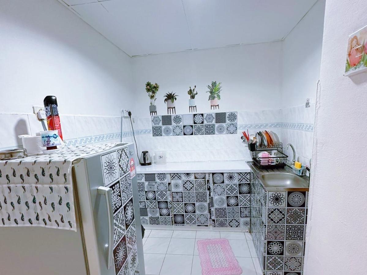 Sea & Wave #1 Coral Bay Apartment Pekan Pangkor Εξωτερικό φωτογραφία